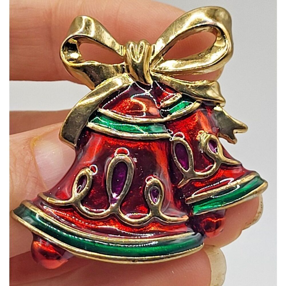 RED Enamel Christmas BELLS Pin Brooch Gold Tone Bow Green PRETTY Bell  1.75in